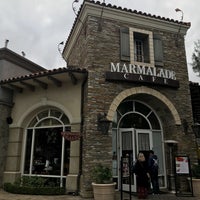 รูปภาพถ่ายที่ Marmalade Cafe Westlake Village โดย Aldous Noah เมื่อ 6/16/2018