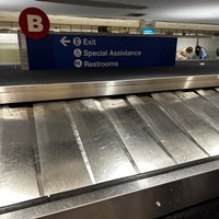 Photo taken at Baggage Claim - T4 by Aldous Noah on 4/27/2024