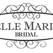 Photo prise au Belle Mariee Bridal par Amanda B. le2/1/2013