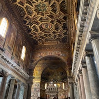 Photo taken at Basilica di Santa Maria in Trastevere by B?rbara P. on 6/23/2022
