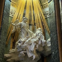 Photo taken at Chiesa di Santa Maria della Vittoria by Hector Andres B. on 7/11/2023
