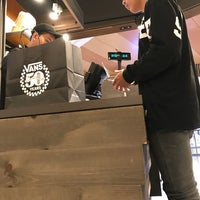 vans store ioi city mall