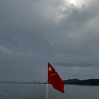 Photo taken at Qiandao Lake by Iamjess on 3/21/2024