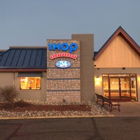 Photo taken at IHOP by Andreas S. on 11/12/2017
