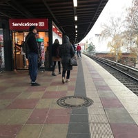 Photo taken at Gleis 1/2 by Andreas S. on 11/22/2018