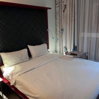 Photo taken at Ibis Styles Berlin Mitte by Andreas S. on 12/5/2023
