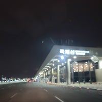Photo taken at International Terminal by Changhwan K. on 12/2/2023
