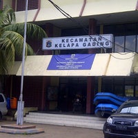 Photo taken at Kantor Kecamatan Kelapa Gading by andry y. on 2/4/2013
