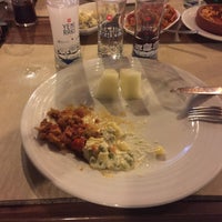 Foto scattata a Gölpark Restoran da Yiğit il 9/8/2016