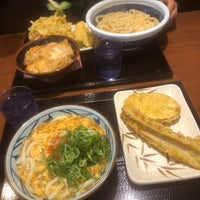 Photo taken at 丸亀製麺 松山店 by あゆちむ on 12/22/2019