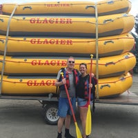 รูปภาพถ่ายที่ Glacier Raft Company โดย Greg เมื่อ 8/23/2016