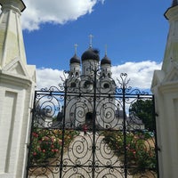 Photo taken at Храм преподобного Серафима Саровского в Раеве by Dan C. on 6/29/2020