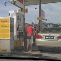 Photo taken at Shell Station by Pepé L. on 10/3/2012