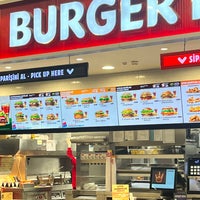Photo taken at Burger King by Tuna K. on 4/19/2023