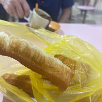 Photo taken at Tampines Round Market &amp;amp; Food Centre by Joash L. on 4/20/2022