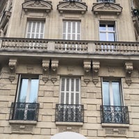 Salon Claude Maxime Champs Elysees Paris Ile De France