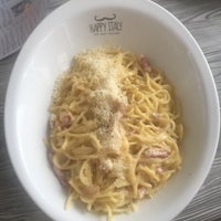 Photo taken at Happy Italy by Bruna E. on 5/29/2018