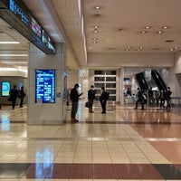 Photo taken at Arrival Lobby by だーはら 片. on 11/8/2022