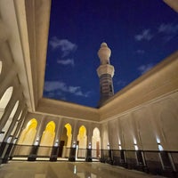 Photo taken at Ghadah Alibrahim Mosque by Abdulrahman O. on 3/25/2024