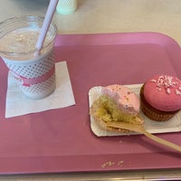 Photo taken at M-Joy Cupcakes by Olivier T. on 7/18/2020