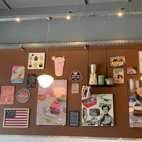 Photo taken at M-Joy Cupcakes by Olivier T. on 7/18/2020