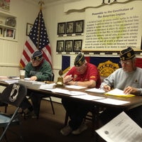 Foto scattata a American Legion Post 171 da Ching il 5/13/2013