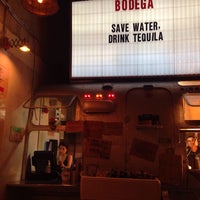 Foto diambil di Bodega Taqueria y Tequila oleh Malik A. pada 4/14/2015