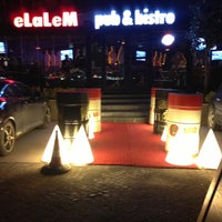 รูปภาพถ่ายที่ eLaLeM Pub&amp;amp;Bistro โดย Coşkun D. เมื่อ 3/23/2013