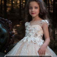 vintage rose by hannah aj