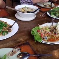 Photo taken at Lapats Thai Noodles Bar by Eduardo H. on 7/21/2019