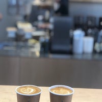 Photo taken at Blue Bottle Coffee by AYEDH A. on 3/28/2019
