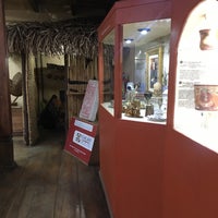Photo taken at Kakaw, Museo del cacao &amp;amp; chocolatería cultural by Eva Maria M. on 10/14/2018
