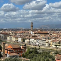 Foto scattata a Piazzale Michelangelo da Darya il 9/20/2021
