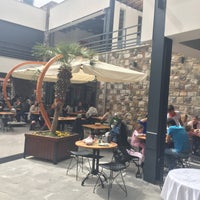 Photo taken at Keskin Fish Restaurant by Keskin Balık Market ve Meze Evi on 4/23/2019