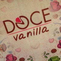Photo taken at Doce Vanilla by Marcela C. on 3/16/2013
