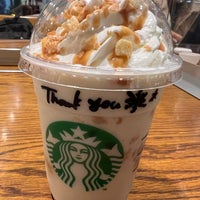 Photo taken at Starbucks by ニューエアロスター on 12/2/2022