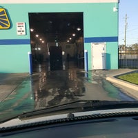 Photo taken at Blue Beacon Truck Wash of Indianapolis IN by Avalon Executive Transportation on 10/17/2015