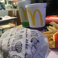 Photo taken at McDonald&#39;s by MERVE Ç. on 2/24/2019
