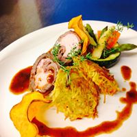 Das Foto wurde bei Restaurant Traube von Restaurant Traube am 1/22/2018 aufgenommen