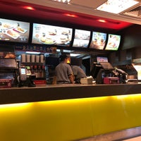 Photo taken at McDonald&amp;#39;s &amp;amp; McCafé by Chaiyot Y. on 12/3/2018