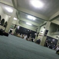 Review Masjid Al Burhan