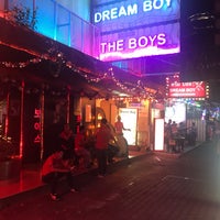 Photo taken at Dream Boy by Tom S. on 12/24/2018