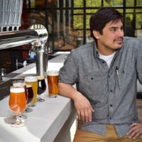Das Foto wurde bei Cruz Blanca Brewery &amp;amp; Taquería von Cruz Blanca Brewery &amp;amp; Taquería am 9/28/2018 aufgenommen
