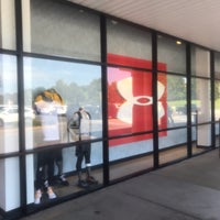 hershey under armour outlet