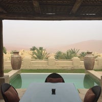 Снимок сделан в Qasr Al Sarab Desert Resort by Anantara пользователем Khalid 7/15/2018