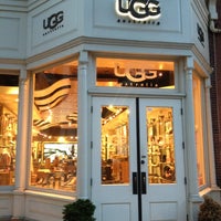 uggs store newbury street boston