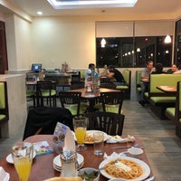 Photo taken at Los Bisquets Bisquets Obregón by Claudia G. on 5/9/2018