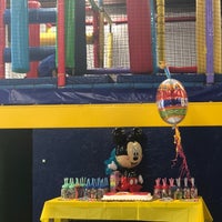 Photo taken at Marynolo, Salón De Fiestas Infantiles by Claudia G. on 6/2/2018