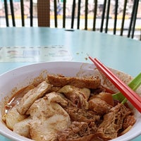 Photo taken at Heng Kee Curry Chicken Noodles by Food ^_* Diva on 5/7/2024