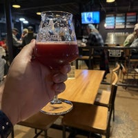Photo taken at Upland Brewing Company Fountain Square by Kevin B. on 12/3/2022